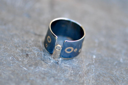 18ct Gold Inlay Silver Ring, Patinated
